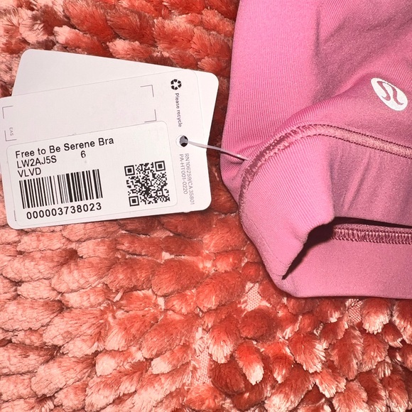 Lululemon free to be serene bra - Picture 3 of 5